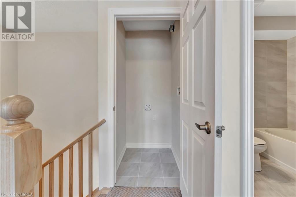677 Park Road N Unit# 159, Brantford, Ontario  N3R 0C2 - Photo 32 - 40665657