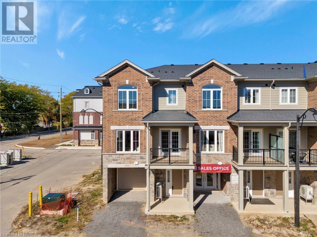677 Park Road N Unit# 159, Brantford, Ontario  N3R 0C2 - Photo 4 - 40665657