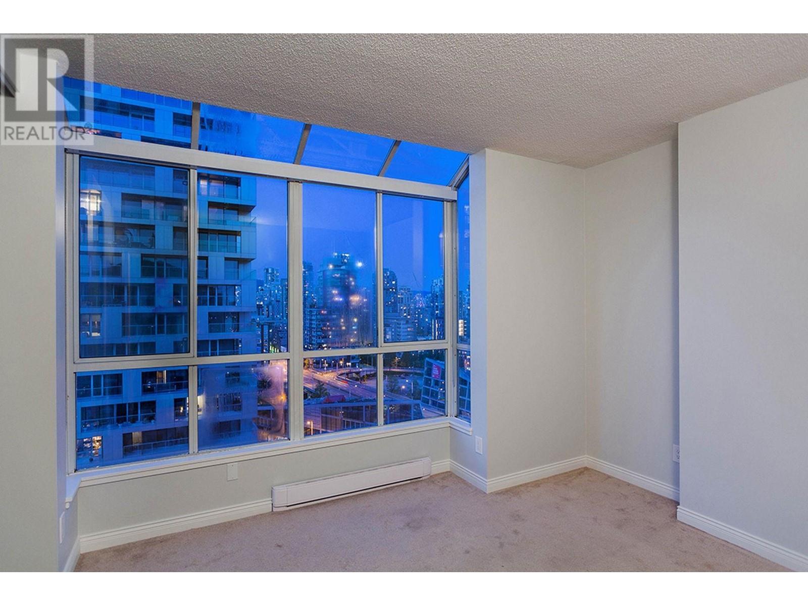 Listing Picture 29 of 40 : 2304 1500 HOWE STREET, Vancouver / 溫哥華 - 魯藝地產 Yvonne Lu Group - MLS Medallion Club Member