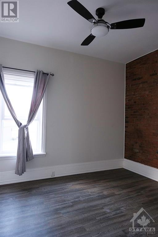 52 Madawaska Street, Arnprior, Ontario  K7S 1R9 - Photo 7 - 1413079