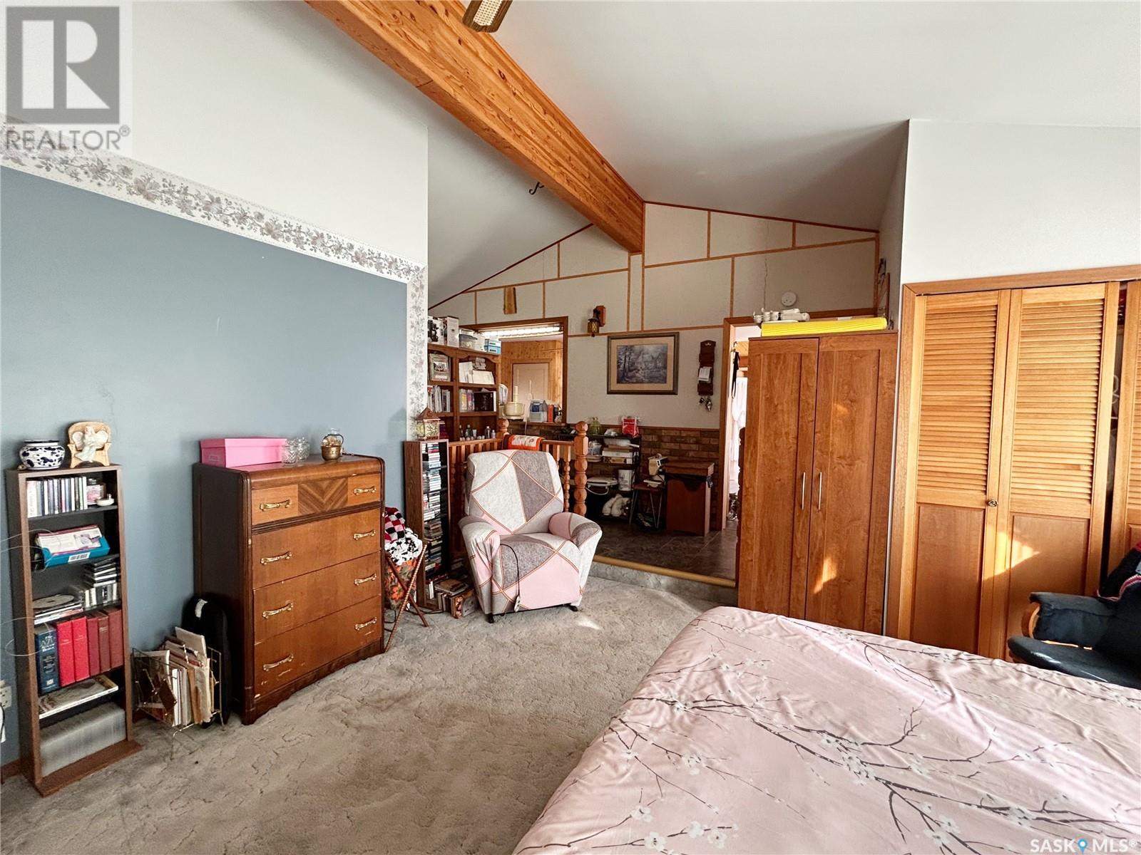 11 Warren Street, Redvers, Saskatchewan  S0C 2H0 - Photo 4 - SK986393