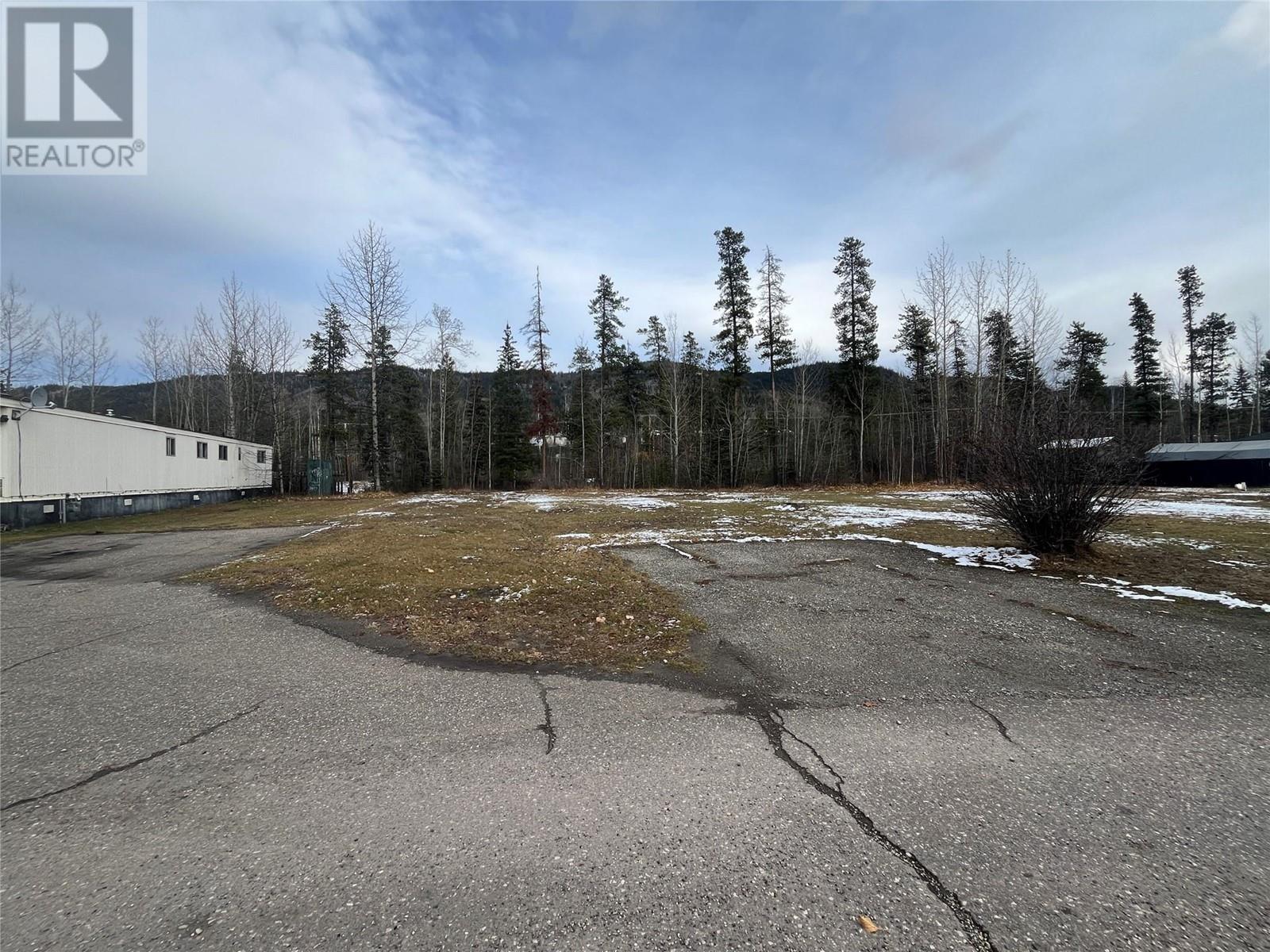 219/220 Steeprock Close, tumbler ridge, British Columbia