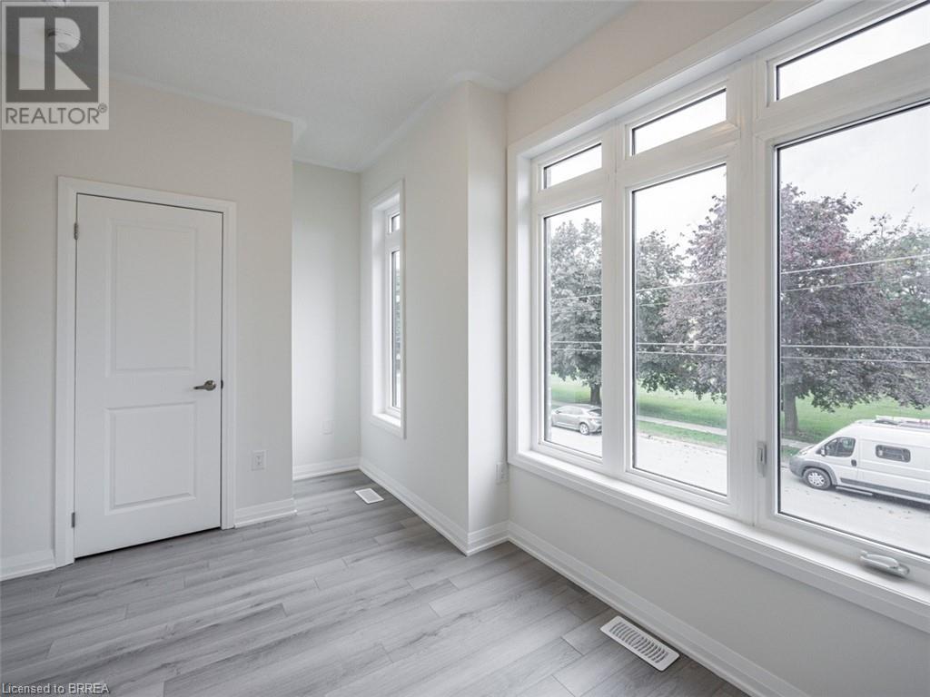 585 Colborne Street E Unit# 402, Brantford, Ontario  N3S 3M7 - Photo 14 - 40657976