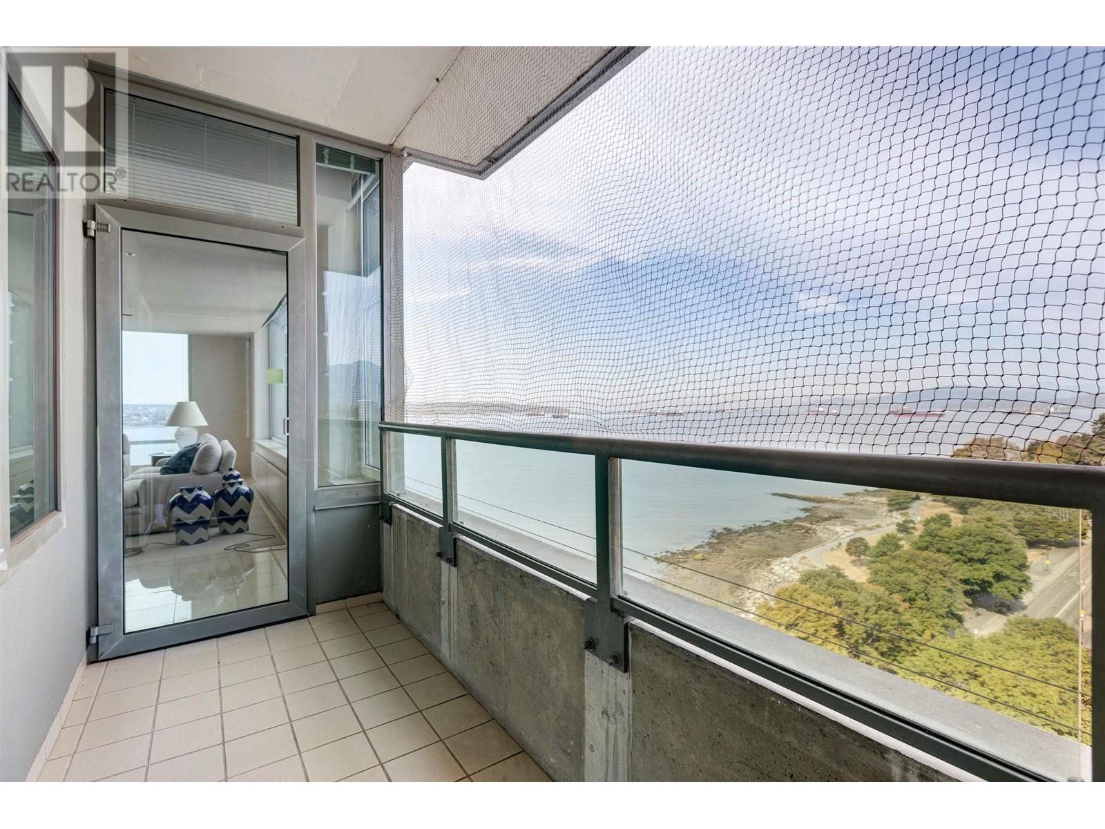 Listing Picture 28 of 40 : 1600 1919 BEACH AVENUE, Vancouver / 溫哥華 - 魯藝地產 Yvonne Lu Group - MLS Medallion Club Member