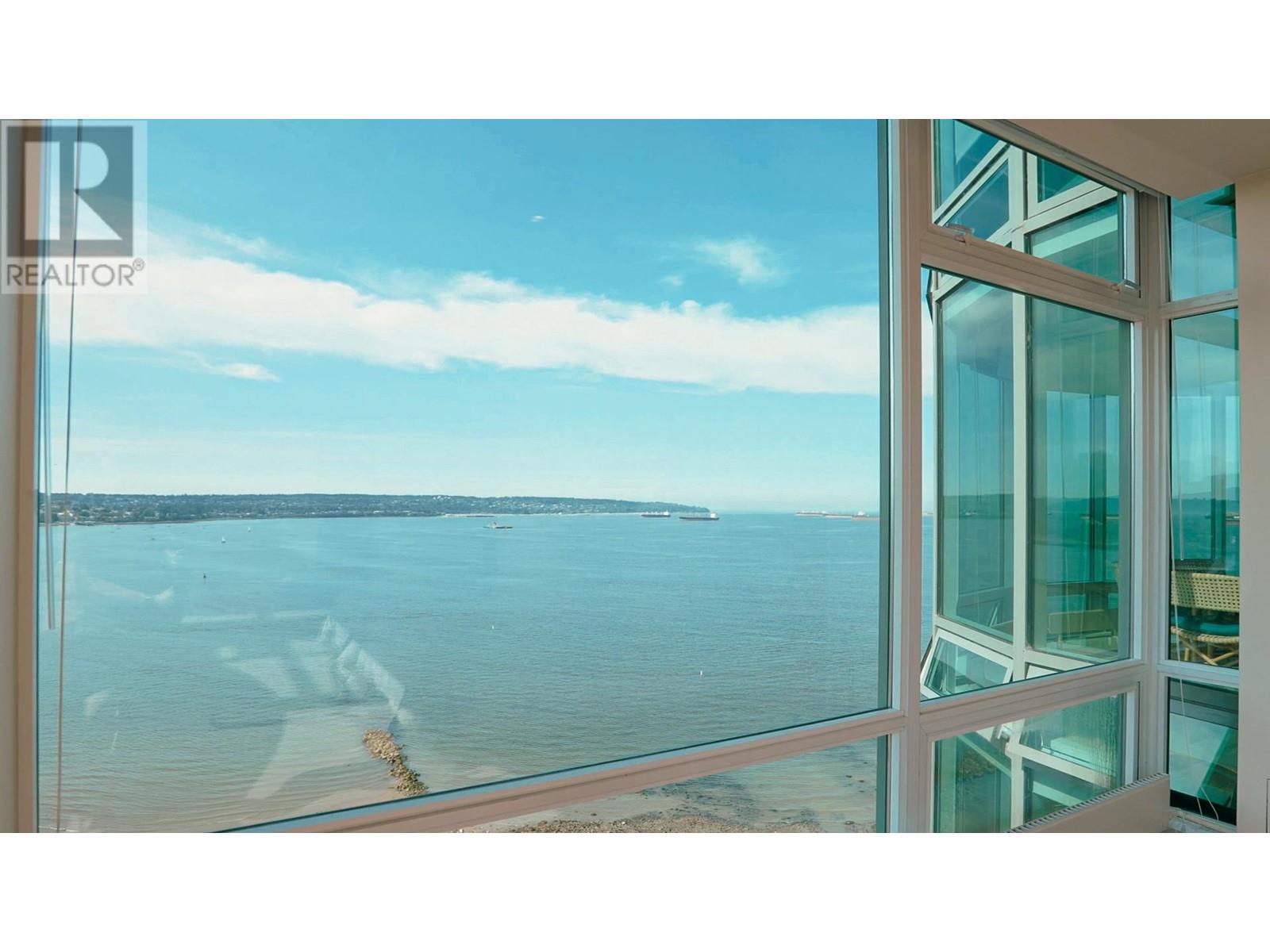 Listing Picture 34 of 40 : 1600 1919 BEACH AVENUE, Vancouver / 溫哥華 - 魯藝地產 Yvonne Lu Group - MLS Medallion Club Member