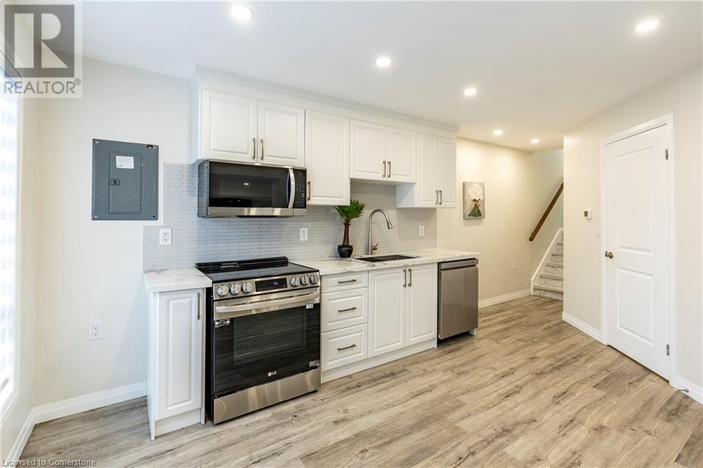 34 Dooley Drive, Kitchener, Ontario  N2A 1L4 - Photo 9 - 40662126