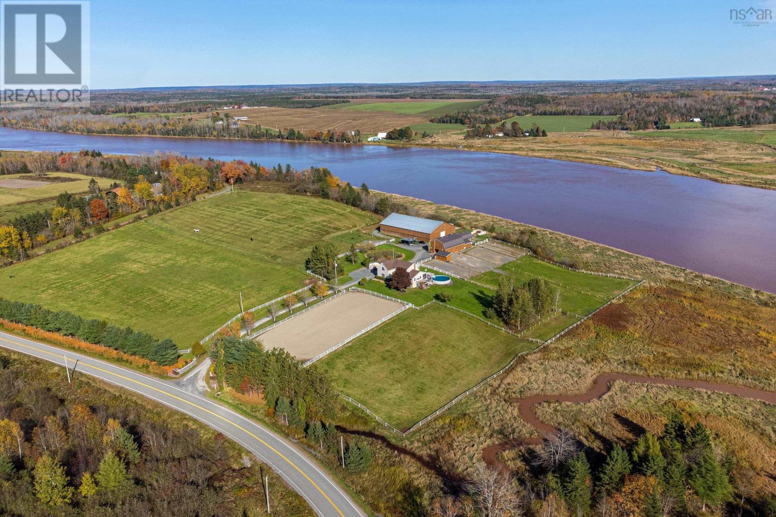 13155 Highway 215, Rines Creek, Nova Scotia  B0N 2H0 - Photo 2 - 202424951