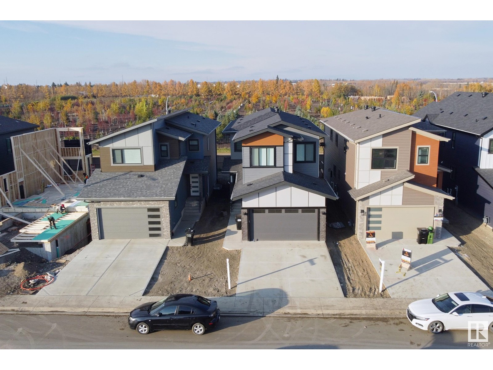 288 166 Av Ne, Edmonton, Alberta  T5Y 0P6 - Photo 2 - E4410860