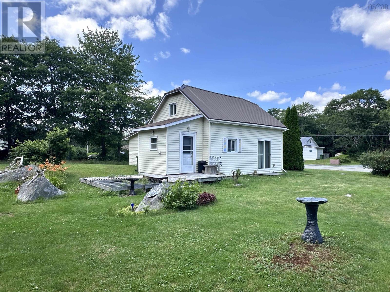 828 Central Port Mouton Road, South West Port Mouton, Nova Scotia  B0T 1T0 - Photo 2 - 202417330