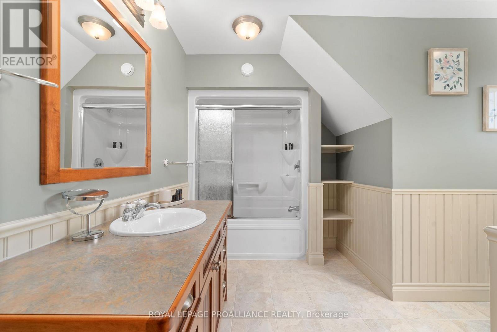 46 Stapleton Road, Prince Edward County, Ontario  K0K 2T0 - Photo 21 - X9417311