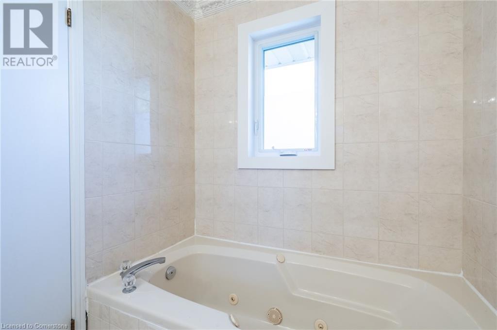 4056 Hixon Street, Beamsville, Ontario  L0R 1B0 - Photo 26 - 40665719