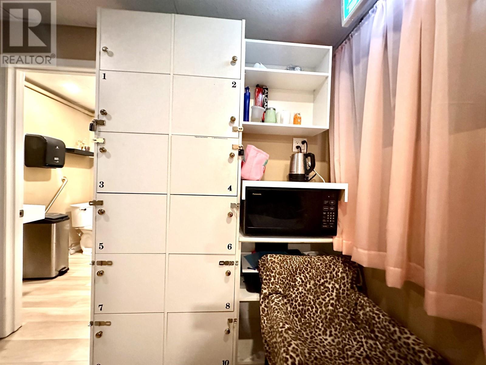 121 W Broadway, Vancouver, British Columbia  V5Y 1P4 - Photo 14 - C8063790