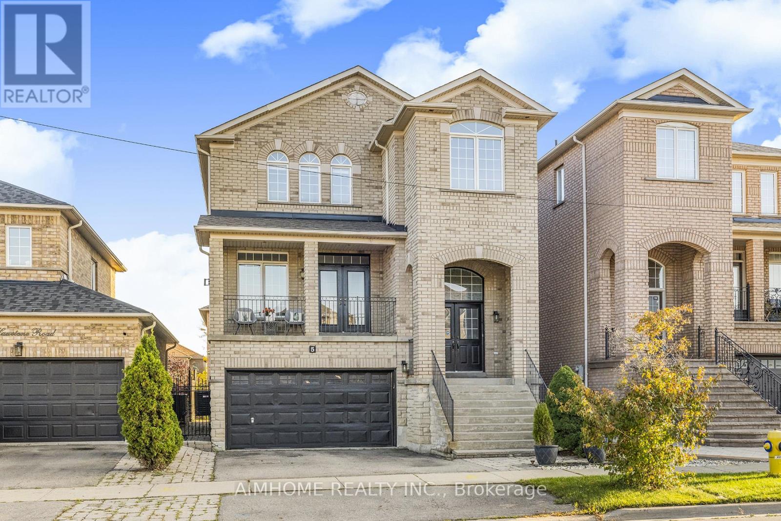 5 HAWSTONE ROAD, Vaughan, Ontario