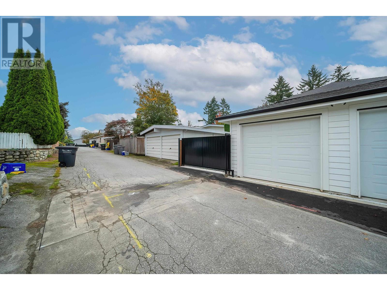2855 Rosemont Drive, Vancouver, British Columbia  V5S 2C6 - Photo 5 - R2936926