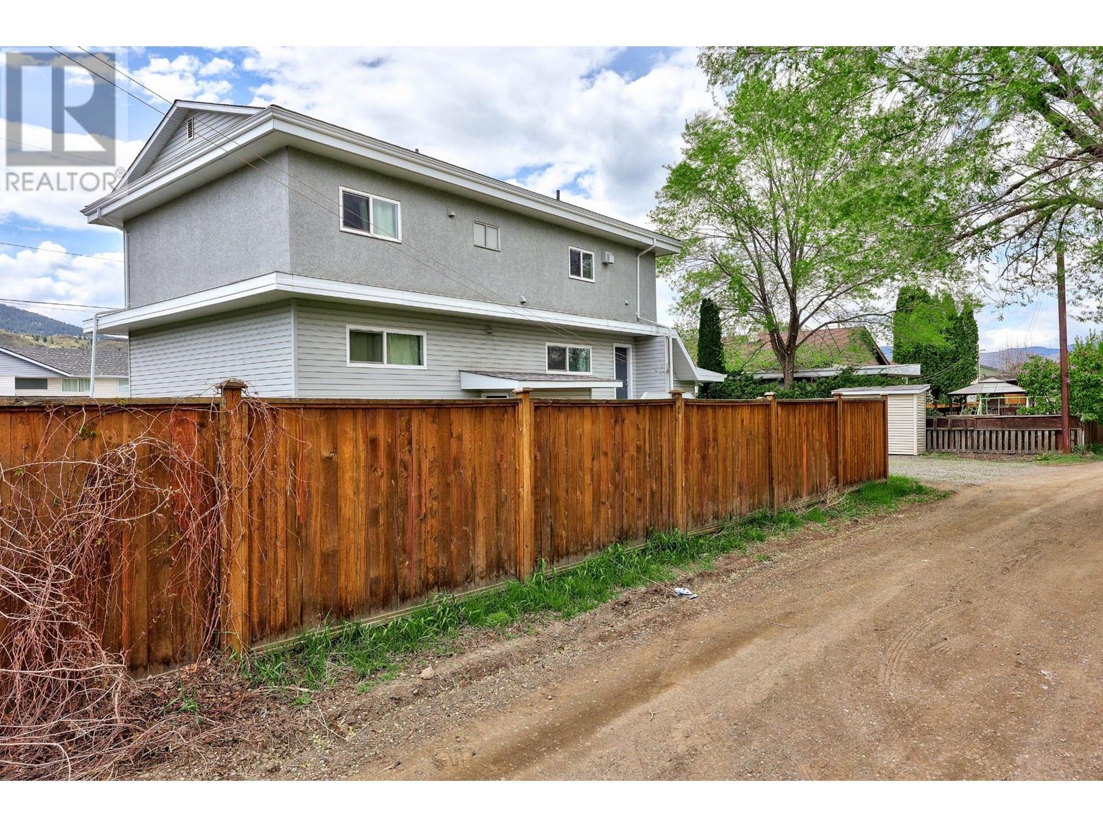 372/374 Mcgowan  Avenue, Kamloops, British Columbia  V2B 2N7 - Photo 31 - 181439