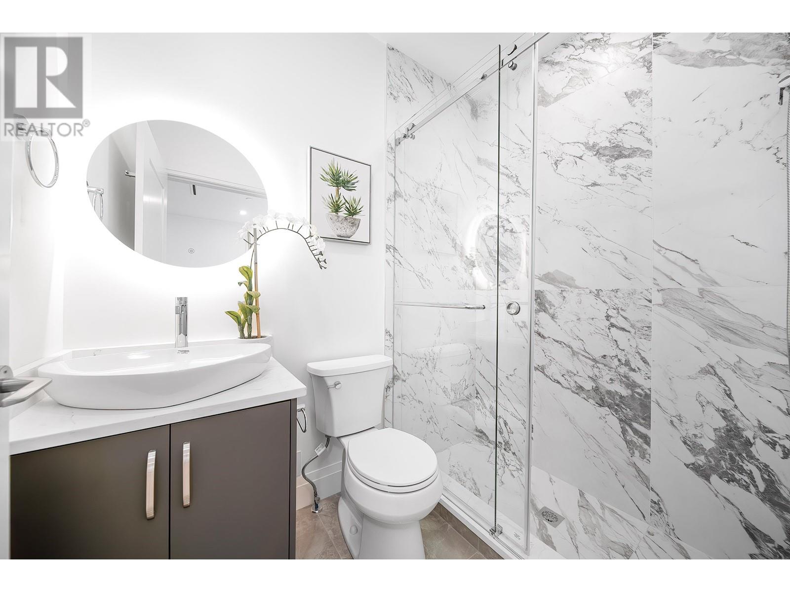 2857 Rosemont Drive, Vancouver, British Columbia  V5S 2C6 - Photo 13 - R2936923