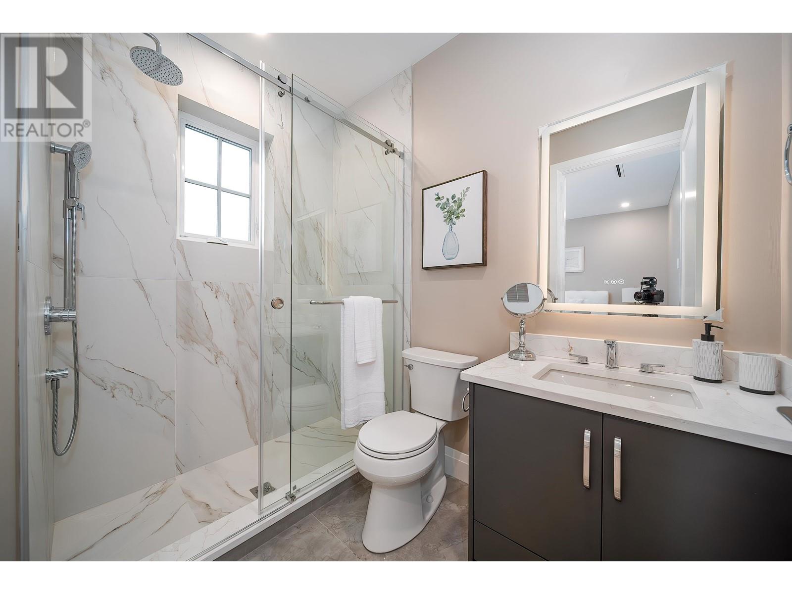 2857 Rosemont Drive, Vancouver, British Columbia  V5S 2C6 - Photo 25 - R2936923
