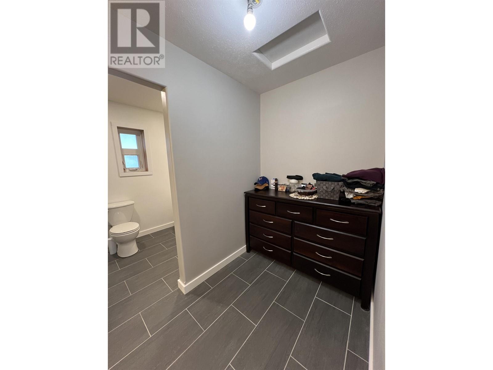 7608 Old Alaska Highway, Fort Nelson, British Columbia  V0C 1R0 - Photo 15 - R2936769