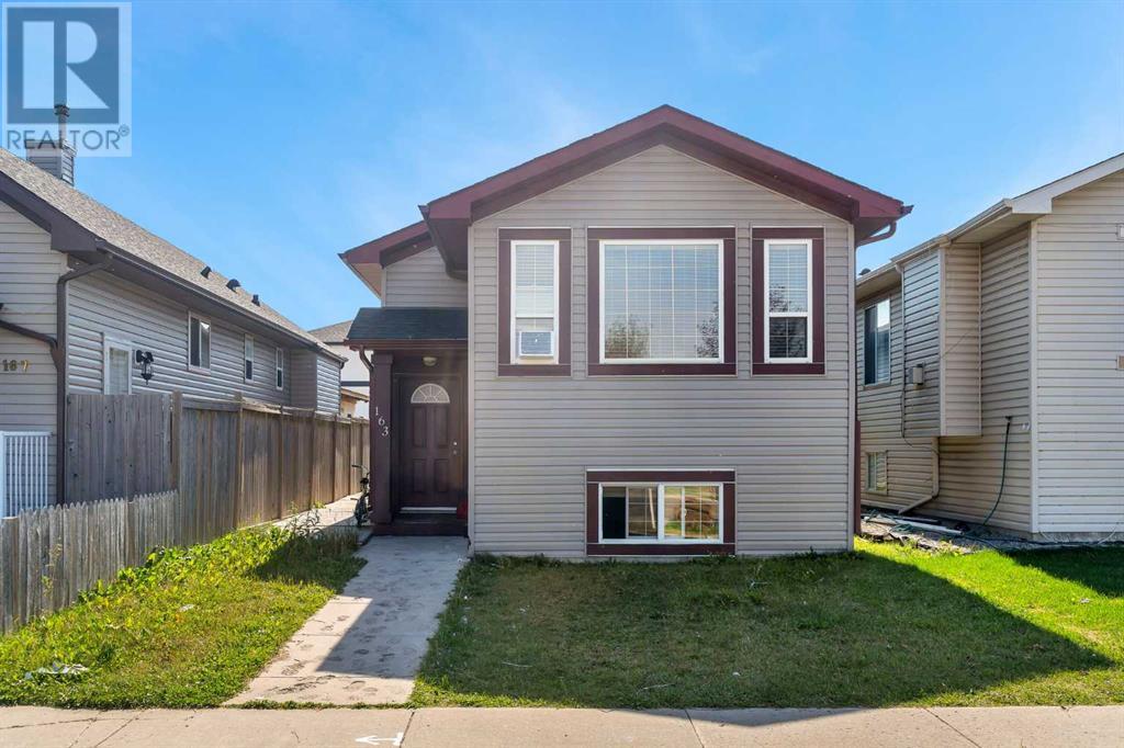 163 Taravista Drive Ne, Calgary, Alberta  T3J 4T2 - Photo 1 - A2162198