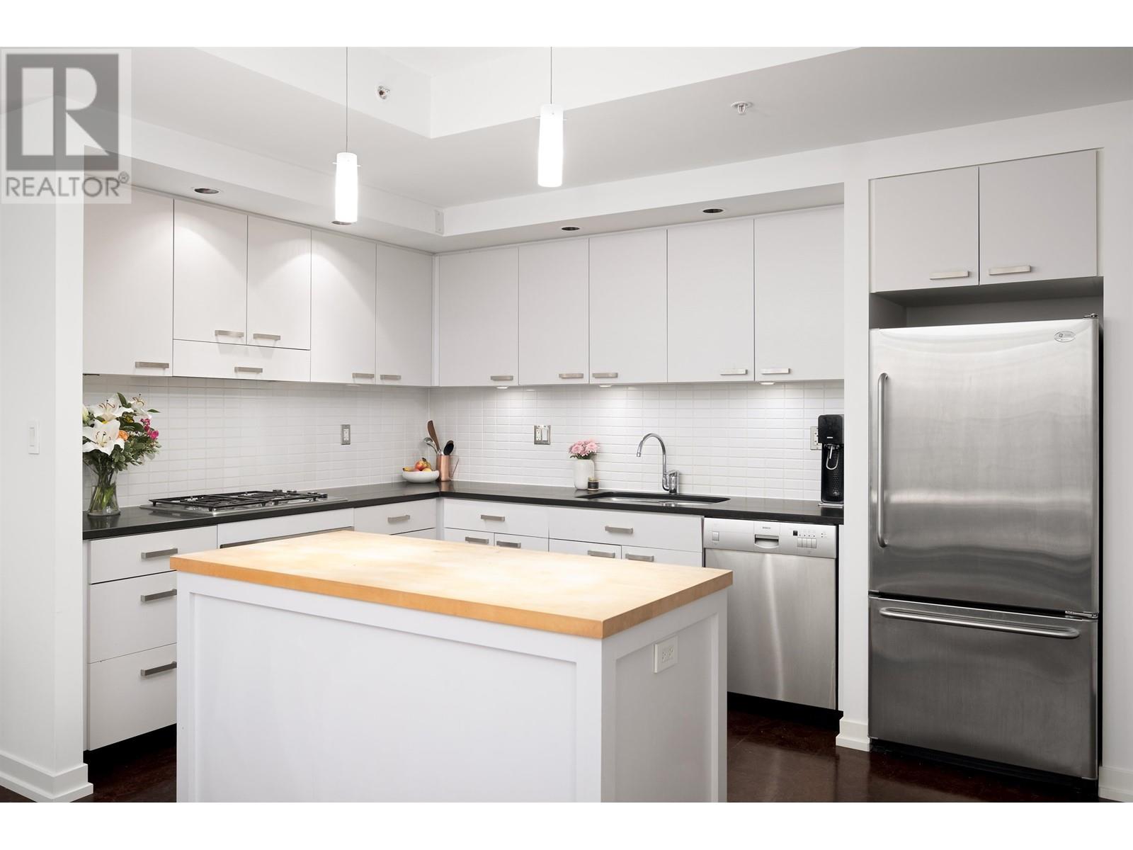 2204 1055 Homer Street, Vancouver, British Columbia  V6B 1G3 - Photo 4 - R2932597