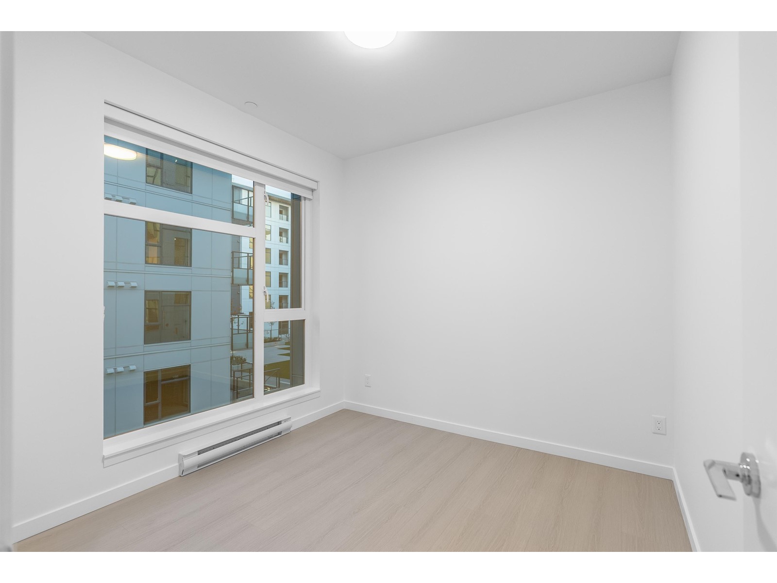 W202 10828 139a Street, Surrey, British Columbia  V3R 0H3 - Photo 25 - R2935491
