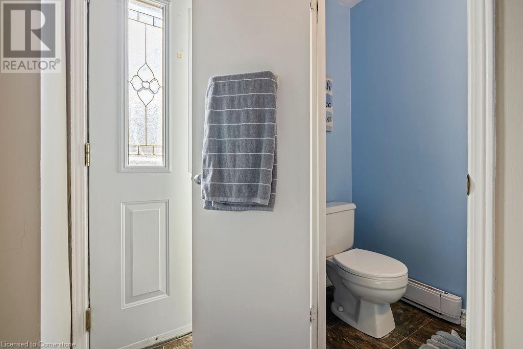 51 Caroga Court Unit# 10, Hamilton, Ontario  L9C 7C2 - Photo 9 - 40660874