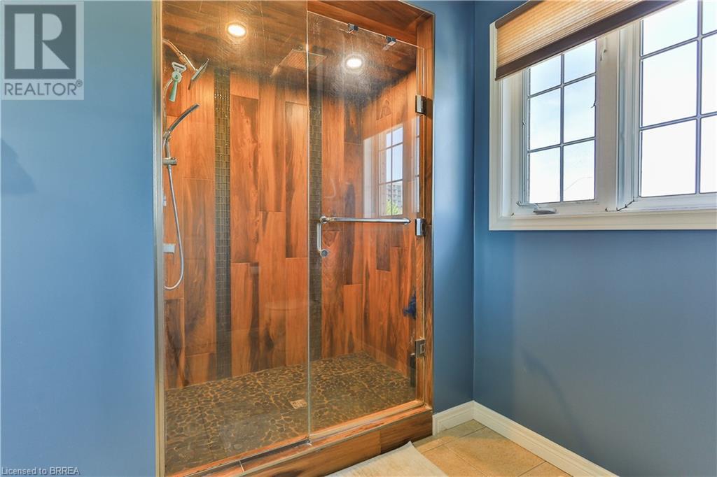 29 Fisher Street, Brantford, Ontario  N3T 0B3 - Photo 20 - 40640578