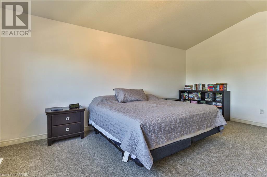 29 Fisher Street, Brantford, Ontario  N3T 0B3 - Photo 17 - 40640578