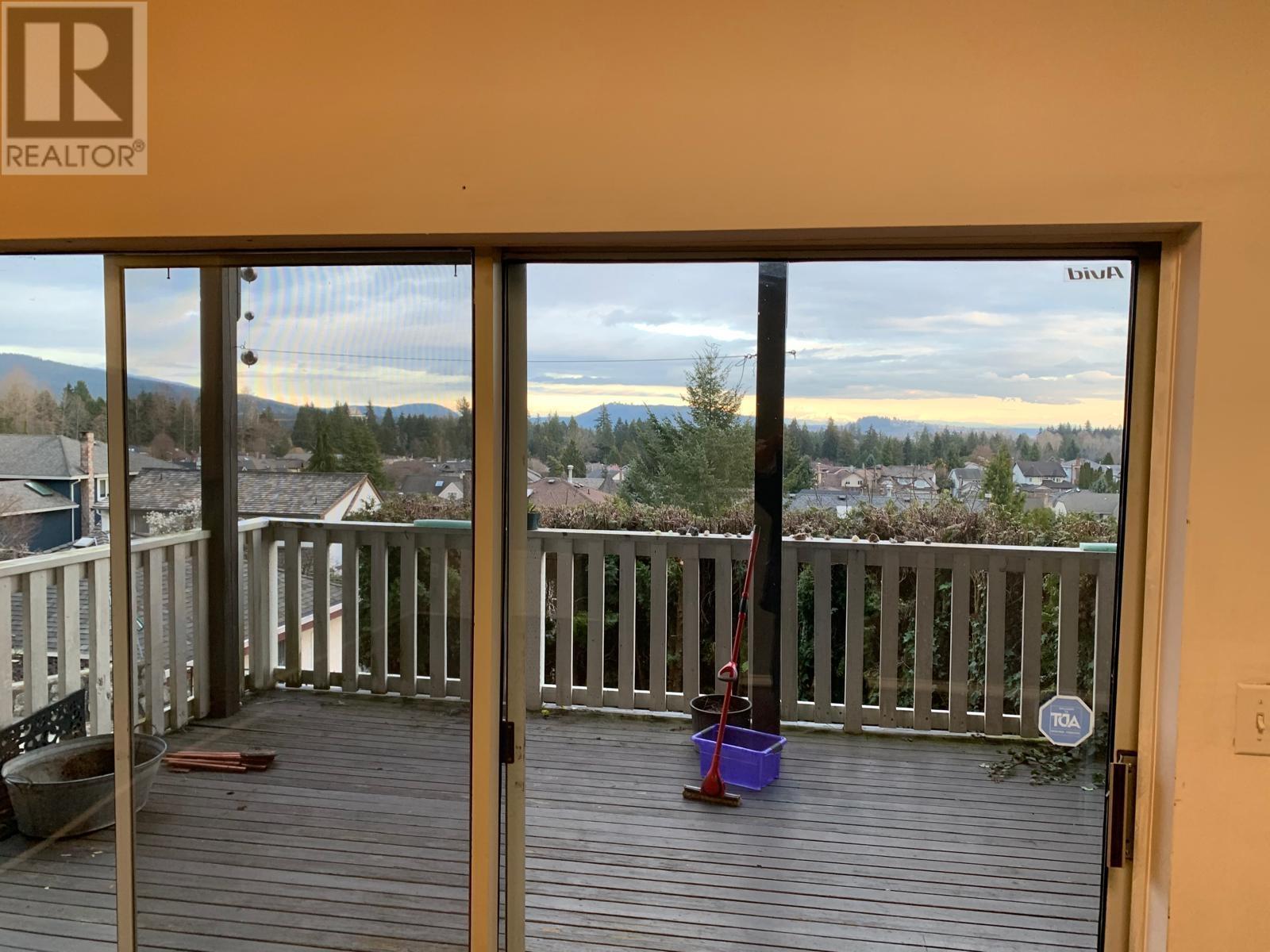 541 Tempe Crescent, North Vancouver, British Columbia  V7N 1E7 - Photo 6 - R2931640