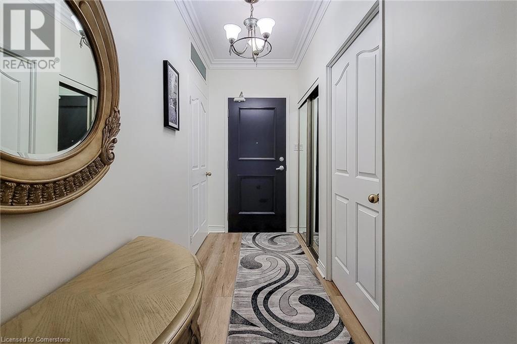 8111 Forest Glen Drive Unit# 102, Niagara Falls, Ontario  L2H 2Y7 - Photo 12 - 40666280