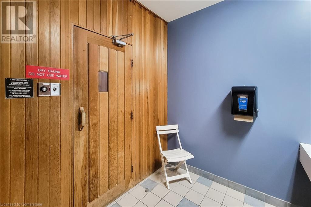 8111 Forest Glen Drive Unit# 102, Niagara Falls, Ontario  L2H 2Y7 - Photo 2 - 40666280