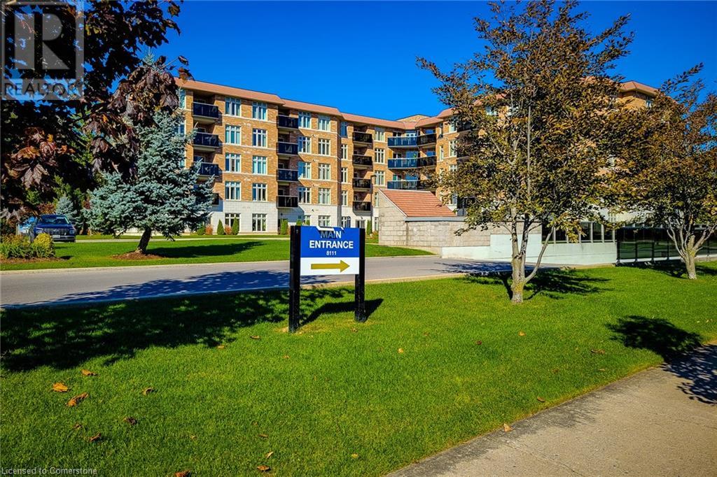 8111 Forest Glen Drive Unit# 102, Niagara Falls, Ontario  L2H 2Y7 - Photo 38 - 40666280