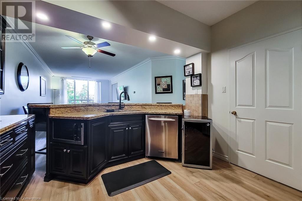 8111 Forest Glen Drive Unit# 102, Niagara Falls, Ontario  L2H 2Y7 - Photo 17 - 40666267