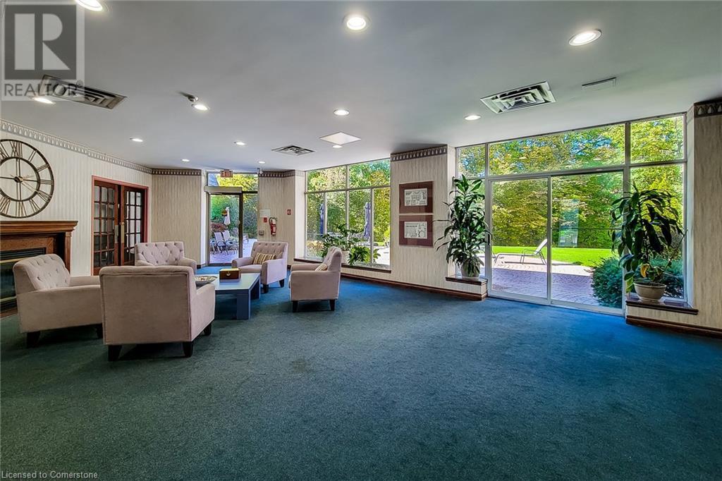 8111 Forest Glen Drive Unit# 102, Niagara Falls, Ontario  L2H 2Y7 - Photo 3 - 40666267