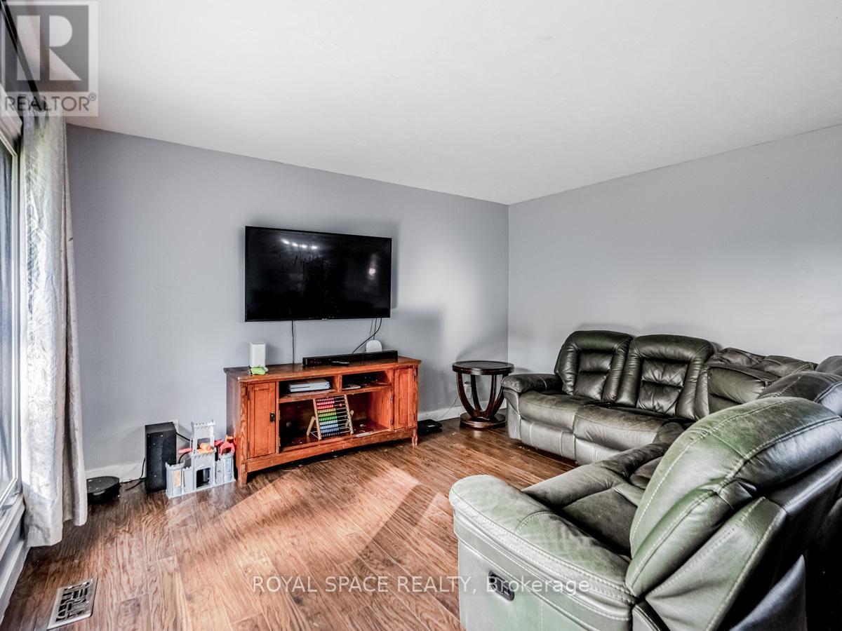 1323 Mary Avenue, Cambridge, Ontario  N3H 4N8 - Photo 6 - X9418091