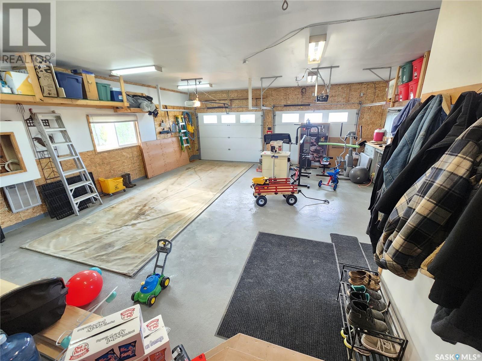10 Danton Street, Tribune, Saskatchewan  S0C 2M0 - Photo 30 - SK986459