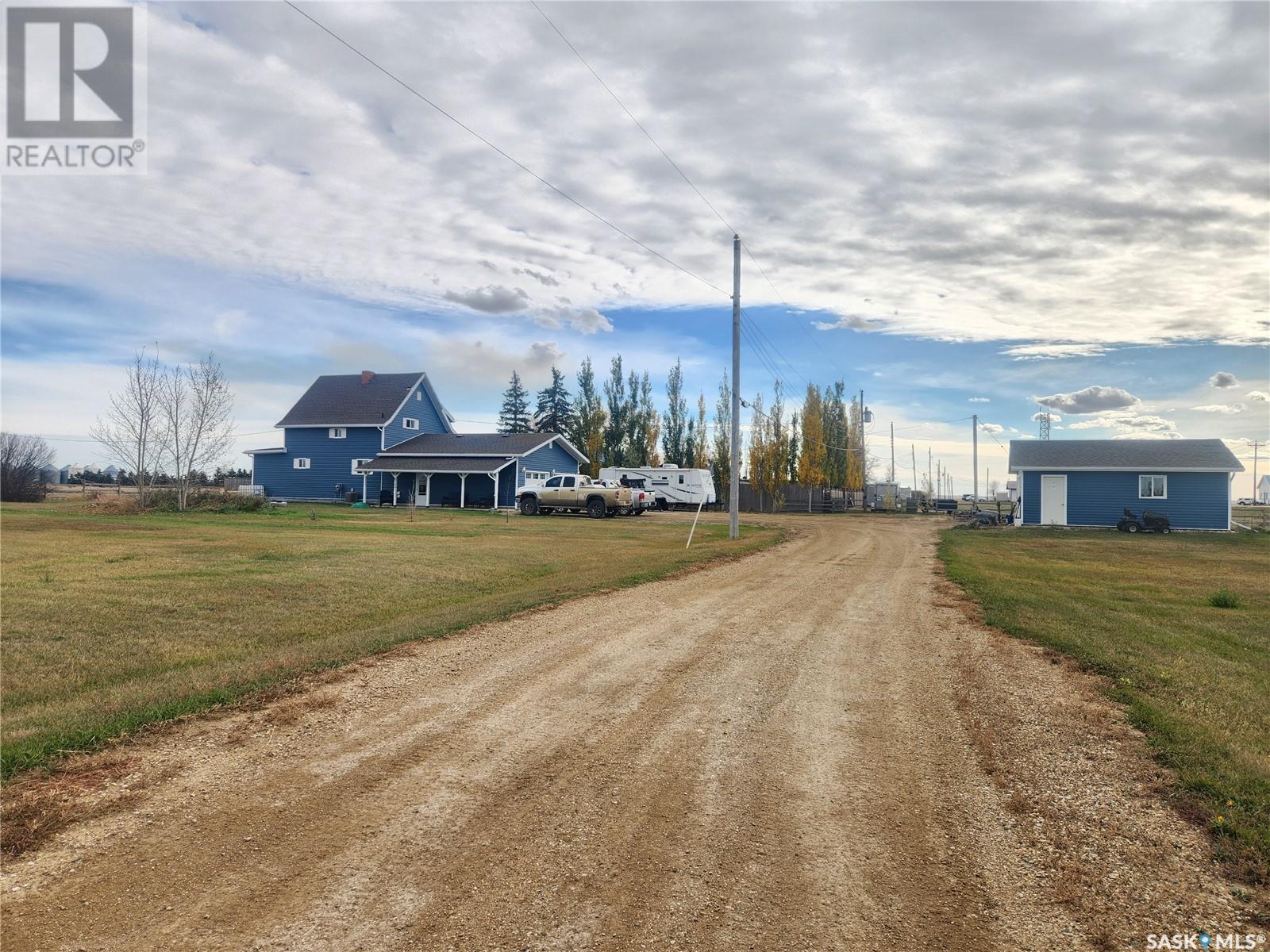 10 Danton Street, Tribune, Saskatchewan  S0C 2M0 - Photo 48 - SK986459