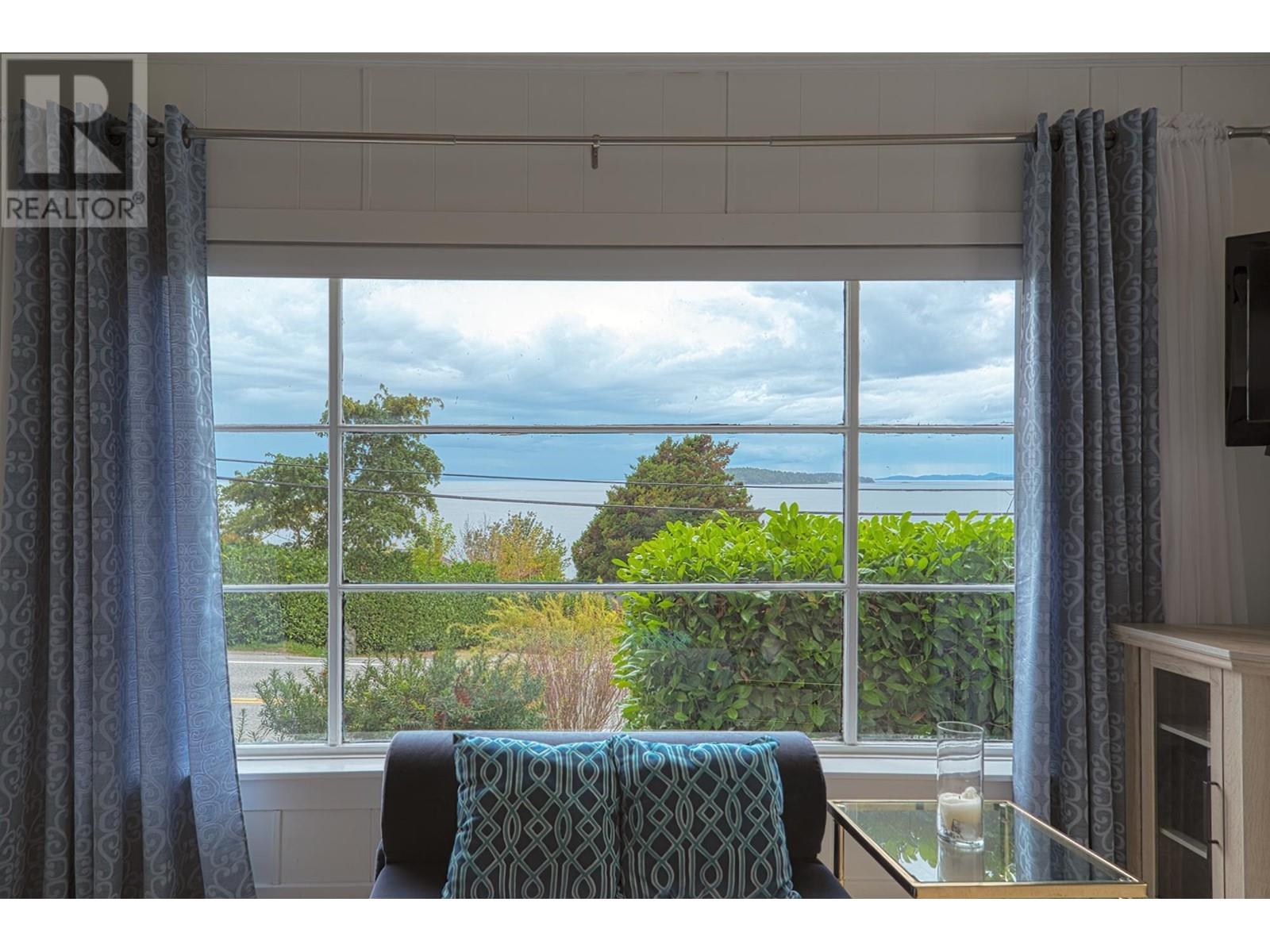 5218 Sunshine Coast Highway, Sechelt, British Columbia  V7Z 0C1 - Photo 6 - R2937119