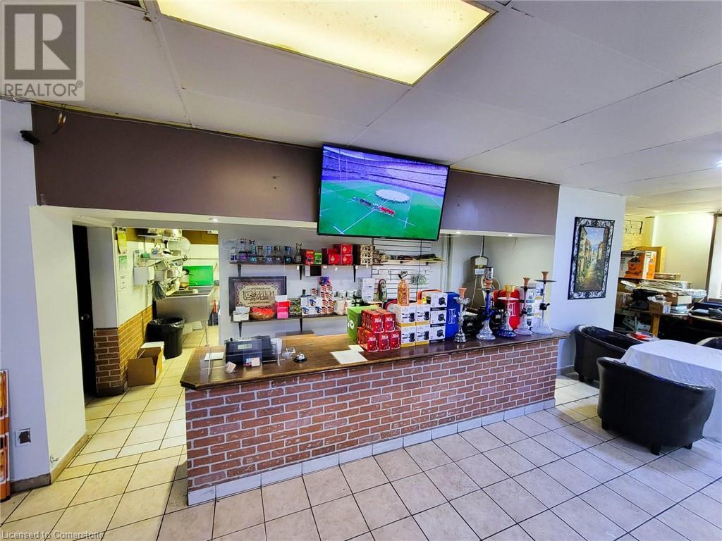 610 Upper James Street, Hamilton, Ontario  L9C 1C7 - Photo 9 - 40628707