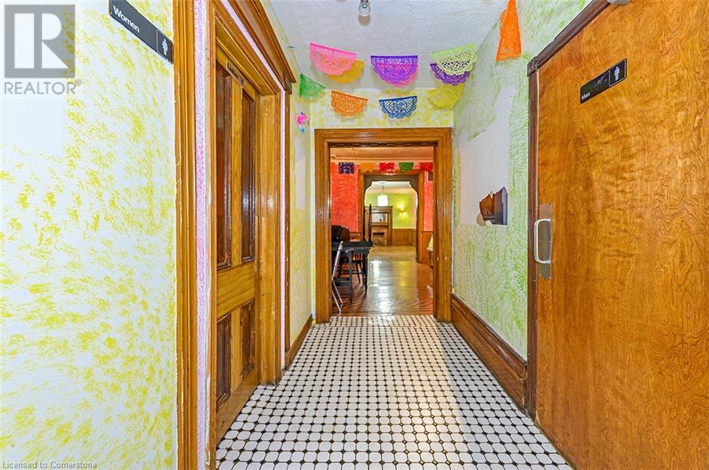 22 Academy Street, St. Catharines, Ontario  L2R 4Z6 - Photo 26 - 40655579