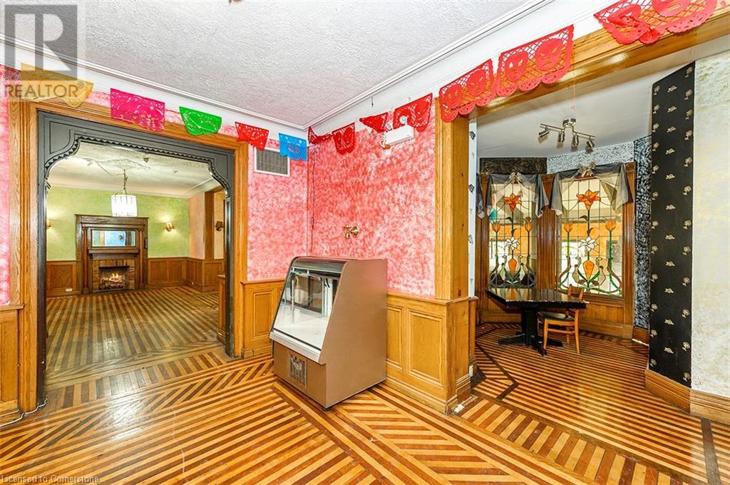 22 Academy Street, St. Catharines, Ontario  L2R 4Z6 - Photo 24 - 40655579