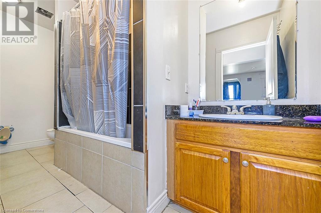 22 Academy Street, St. Catharines, Ontario  L2R 4Z6 - Photo 37 - 40655579