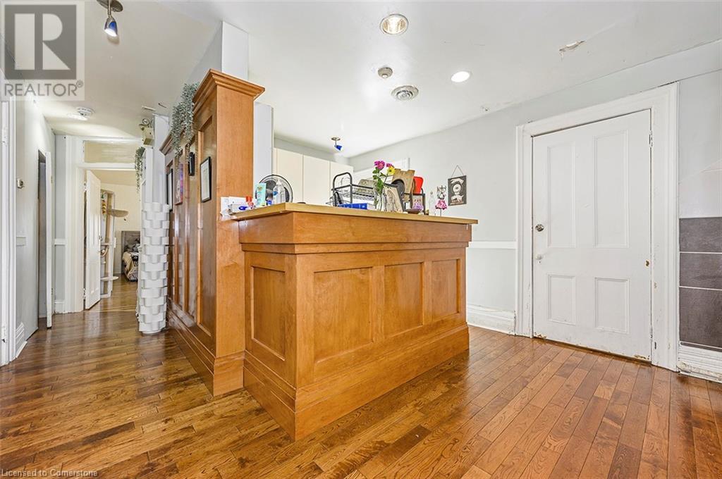 22 Academy Street, St. Catharines, Ontario  L2R 4Z6 - Photo 39 - 40655579