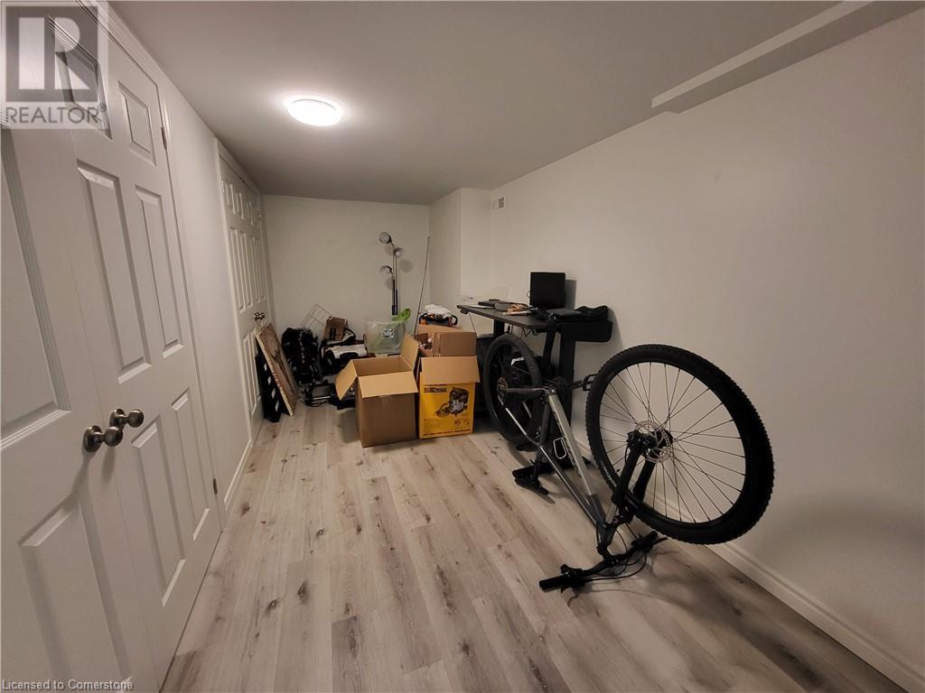 9 Tinatawa Court Unit# Lower, Kitchener, Ontario  N2A 3K4 - Photo 16 - 40663160