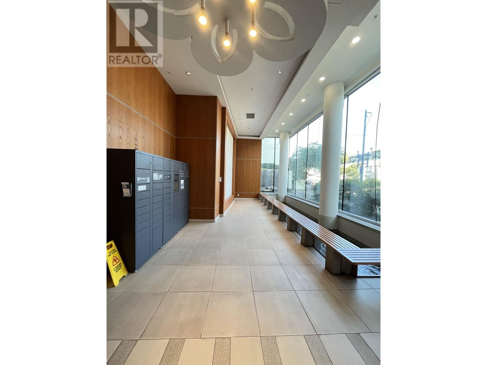 Property at 916 7988 ACKROYD ROAD image 4