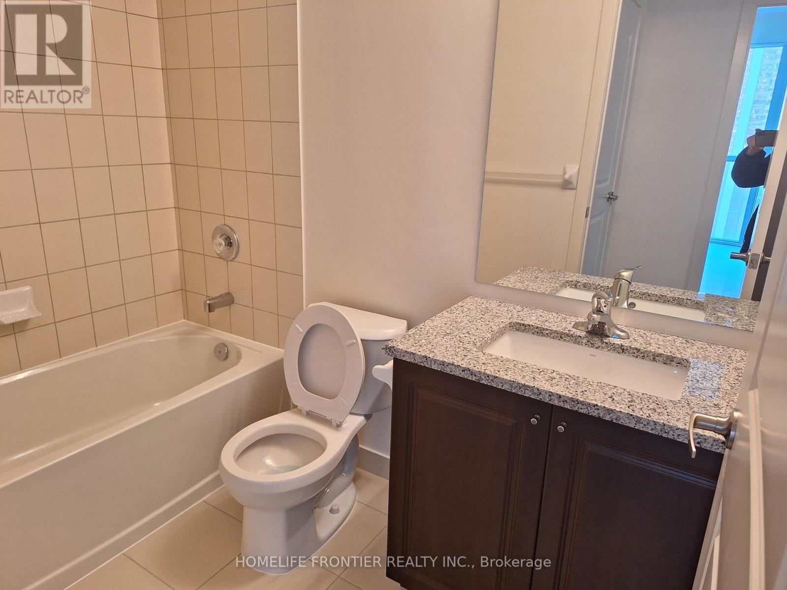 718 - 4955 Yonge Street, Toronto, Ontario  M2N 0L8 - Photo 12 - C9418513