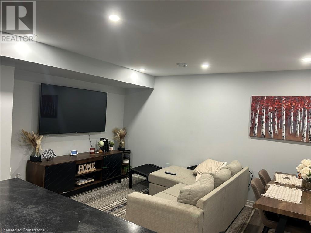 203 Classic Avenue Unit# Basement, Welland, Ontario  L3B 0A3 - Photo 7 - 40659751