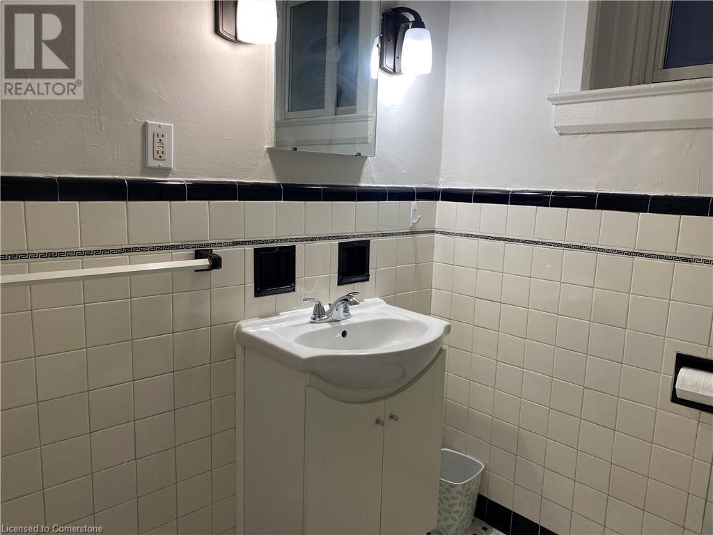 1399 W Queen Street W Unit# 1, Toronto, Ontario  M6K 1M3 - Photo 17 - 40666440