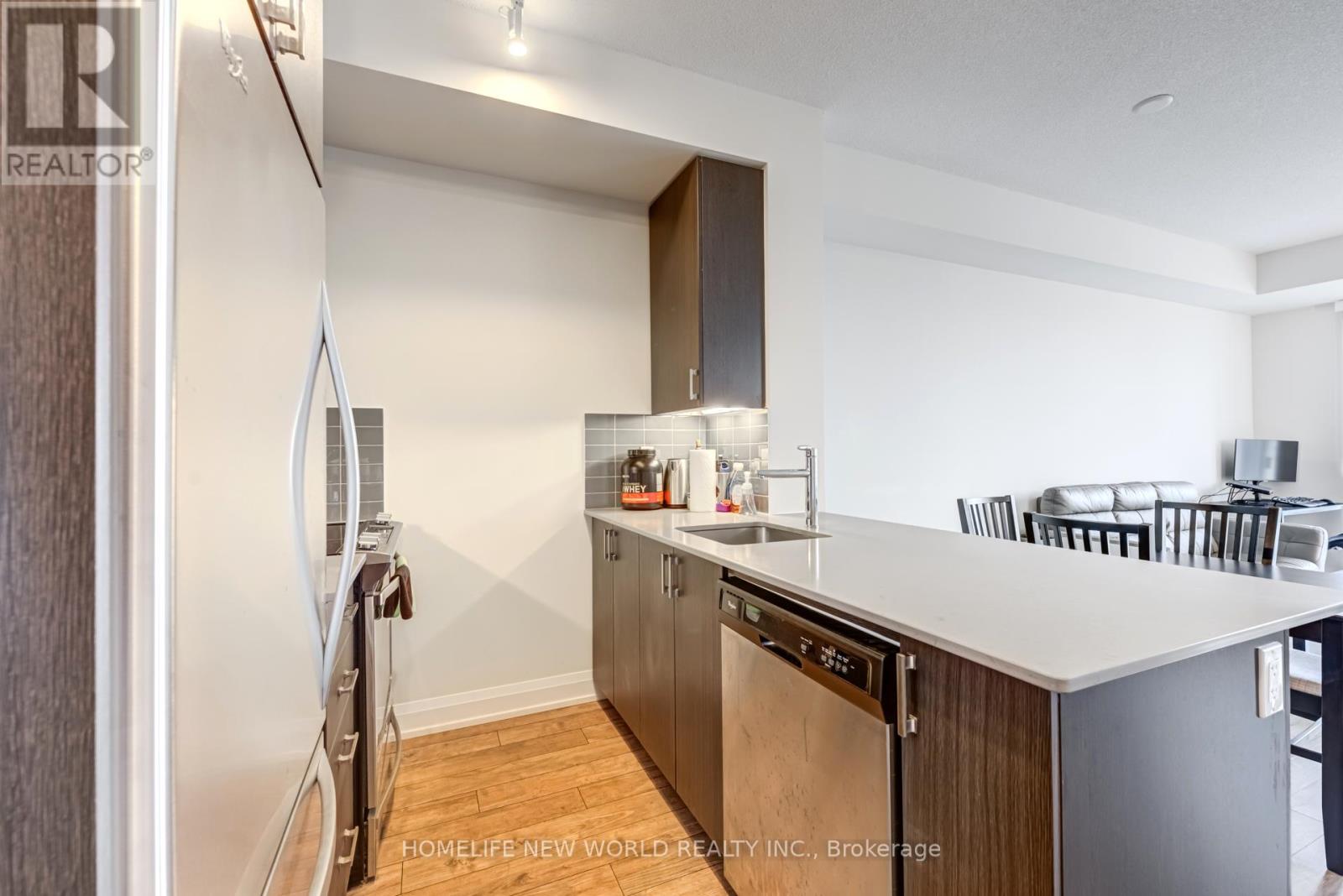 1002 - 18 Graydon Hall Drive, Toronto, Ontario  M3A 0A4 - Photo 6 - C9418592