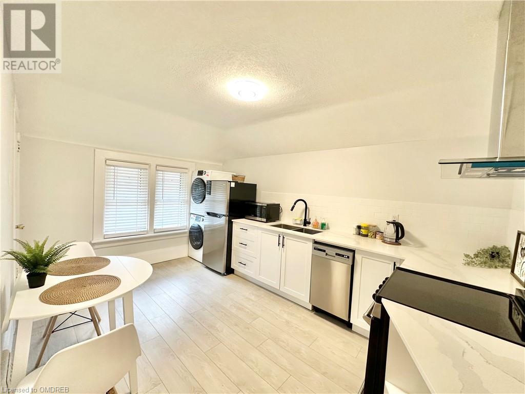 14 Kennedy AvenueKitchener, Ontario  N2G 2Z8 - Photo 11 - X10404346